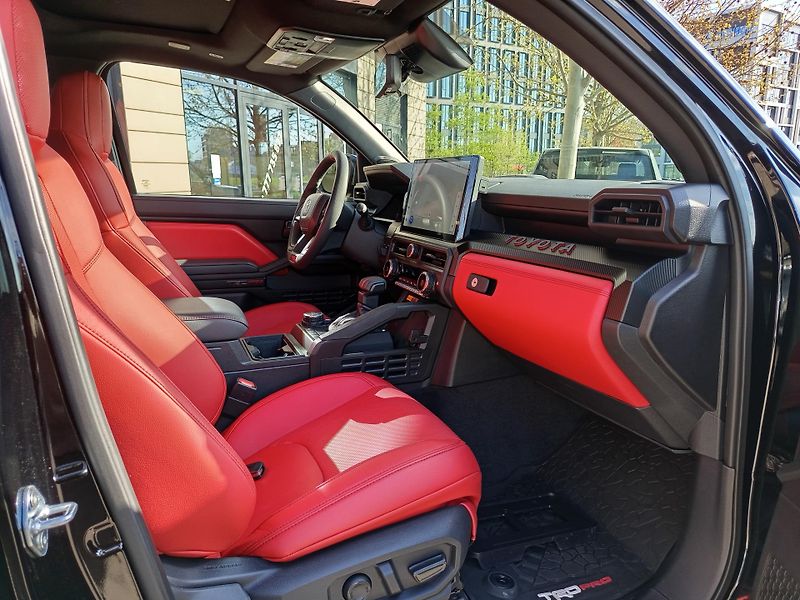 Toyota Tacoma (2026) TRD PRO, na cestě do ČR - fotka 6 z 8