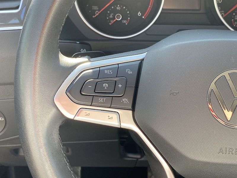 Volkswagen Tiguan (2021) 2.0 TDI 4Motion DSG Life - fotka 19 z 34