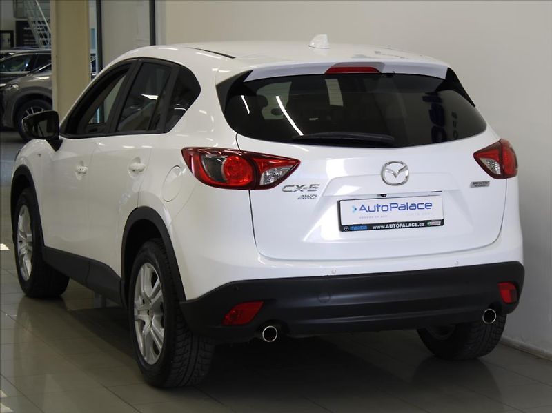 Mazda CX-5 2,2 G175 AWD Rev.TOP Bílá KŮŽE - fotka 3 z 25