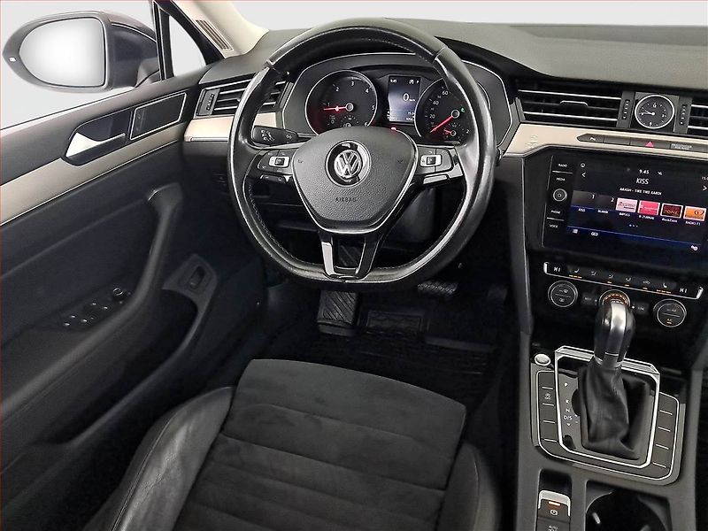 Volkswagen Passat (2017) Highline 2.0 TDI, Automat - fotka 7 z 19