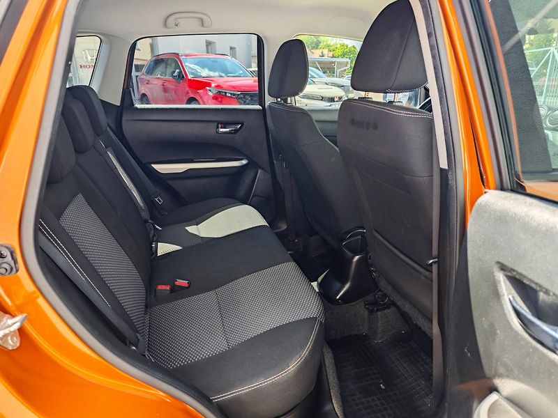 Suzuki Vitara (2016) 1.6 VVT Digiklima Kamera - fotka 12 z 40