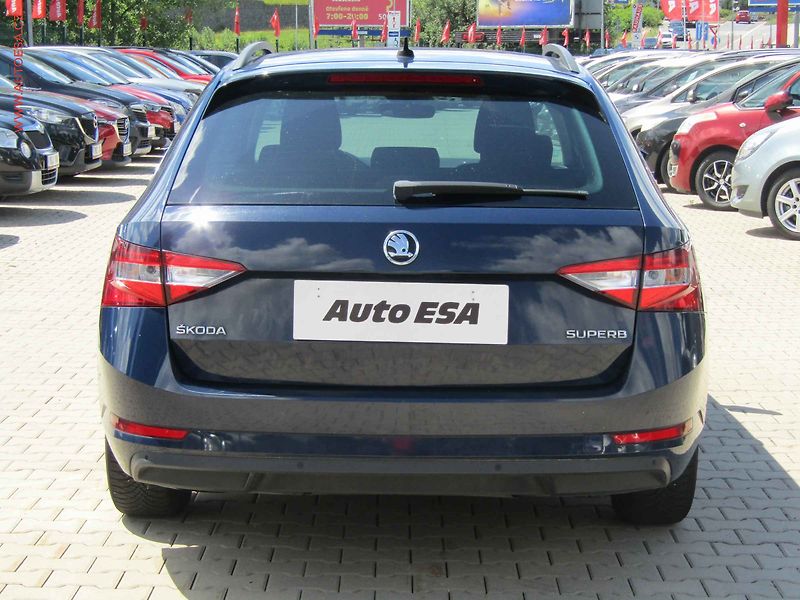 Škoda Superb (2017) 2.0TDi, DSG - fotka 5 z 14