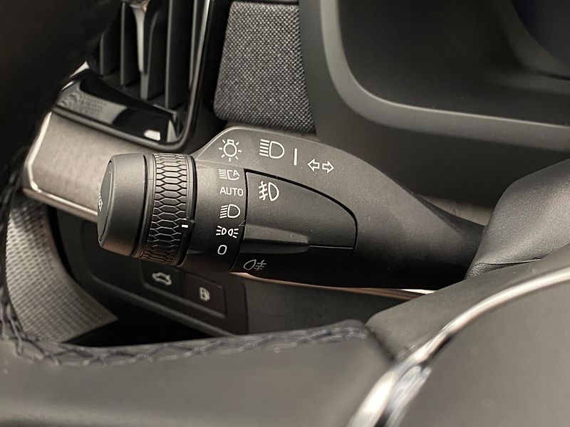 Volvo XC90 (2026) T8 AWD Plug-in BRIGHT ULTRA - fotka 34 z 77