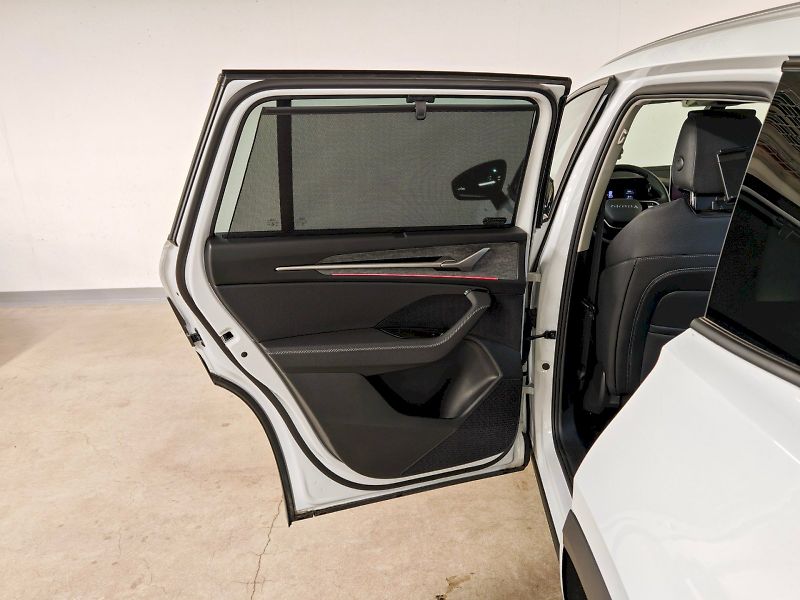 Škoda Kodiaq (2025) iV 1.5 TSI 150 kW DSG Exclusiv - fotka 26 z 35
