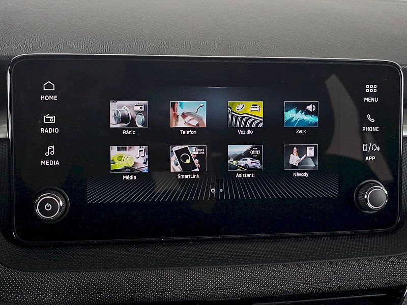 Škoda Fabia (2025) 1.0 TSI 70kW SELECTION - fotka 10 z 27