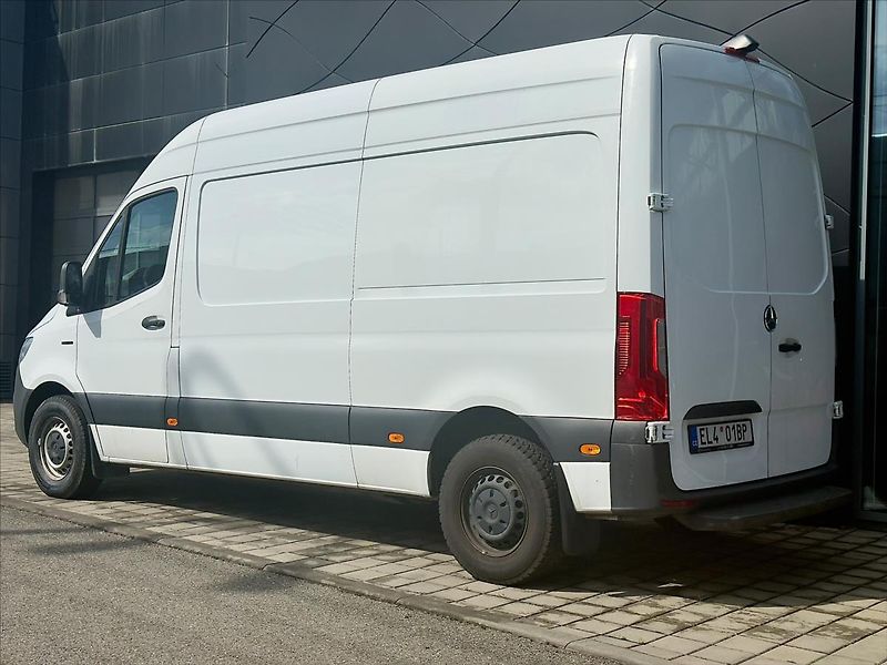 Mercedes-Benz eSprinter 0,0 312 KAWA S 47kWh - fotka 3 z 19