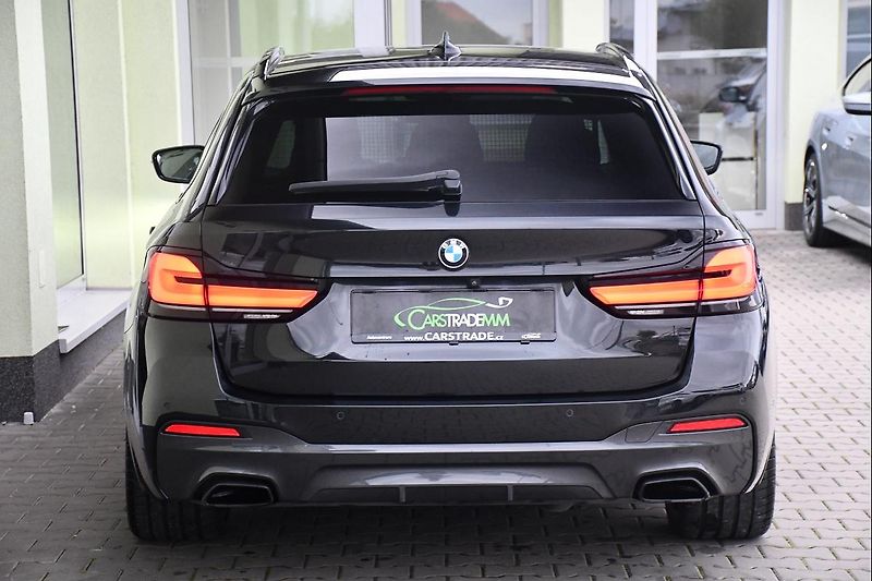BMW Řada 5 530d xD M-SPORT LASER  - fotka 10 z 46