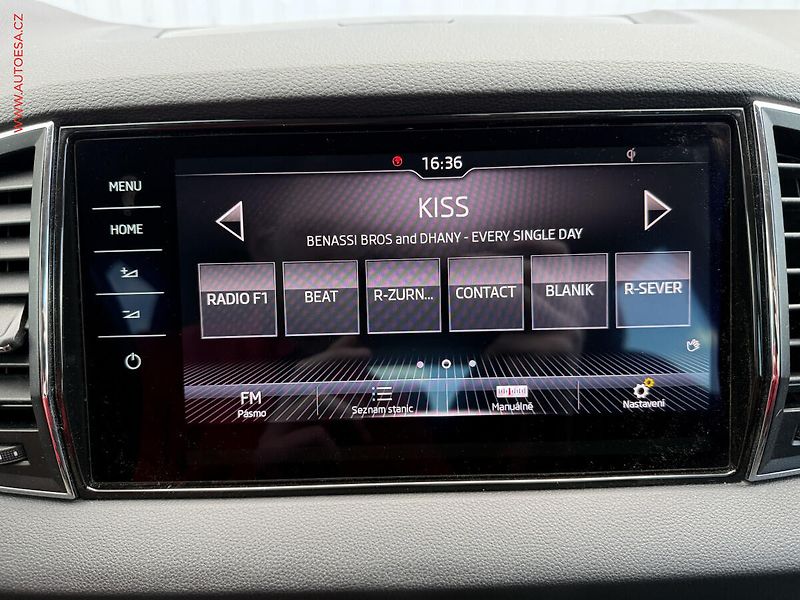 Škoda Karoq (2019) 2.0 TDi 4x4, ČR, Style, DSG - fotka 13 z 20