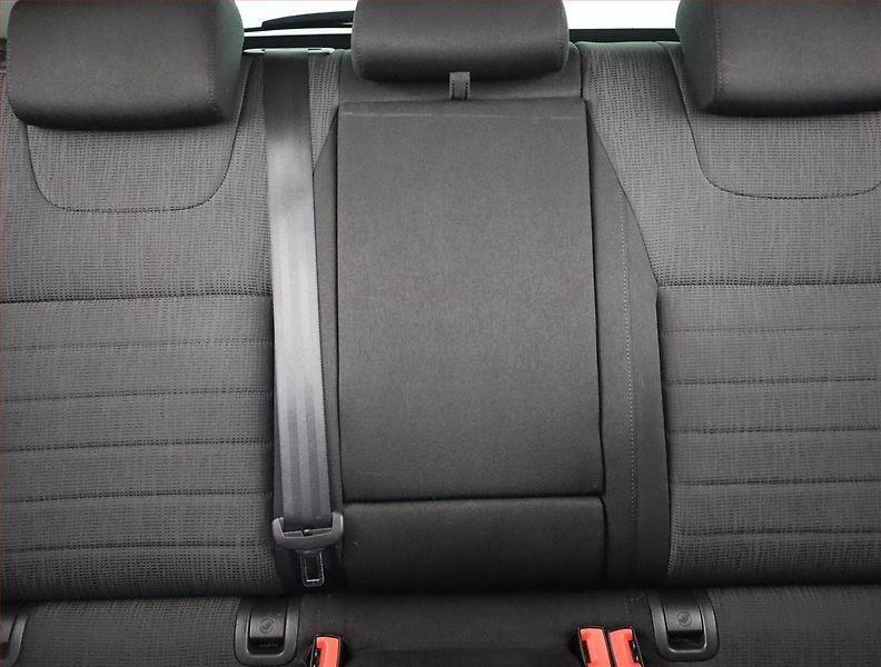 Škoda Octavia (2014) Style 1.6 TDI, Xenony - fotka 10 z 22