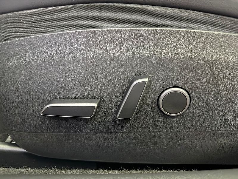 Tesla Model 3 LONG RANGE, DUAL MOTOR, 366 KW - fotka 29 z 33