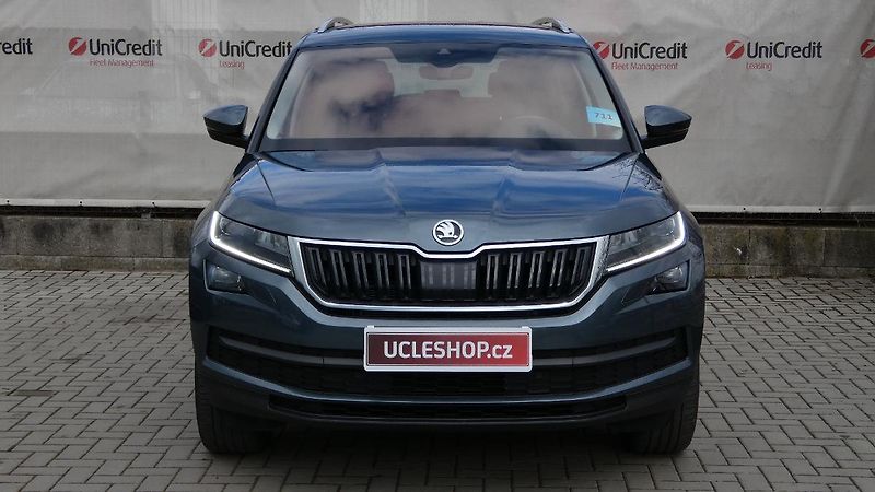 Škoda Kodiaq 2,0 TSI DSG 4x4 STYLE - fotka 2 z 26