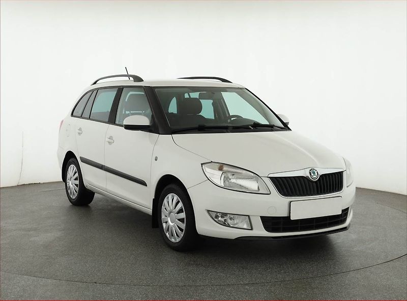 Škoda Fabia (2012) 1.2 TSI, po STK - fotografie inzerátu
