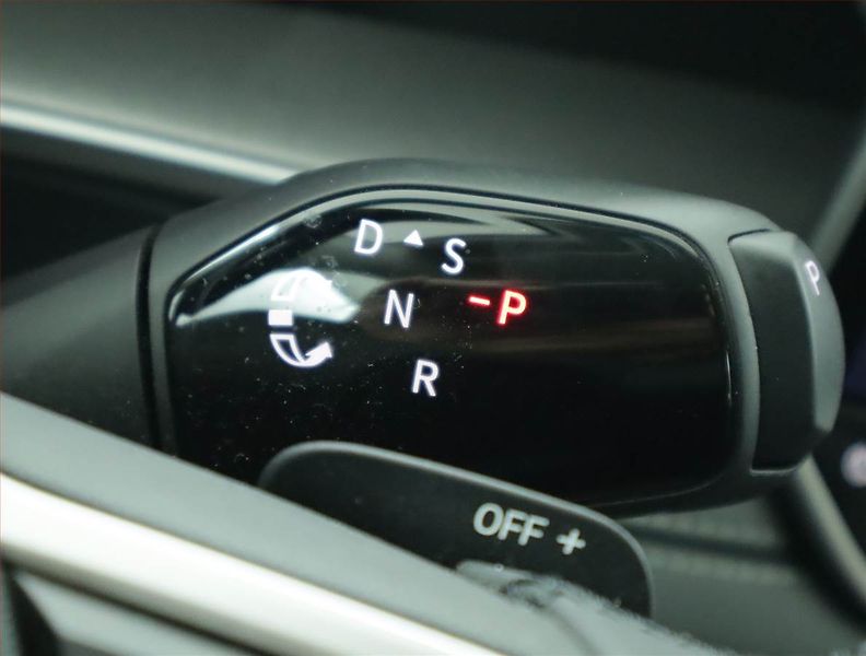Volkswagen Tayron (2025) 1.5 eTSI - fotka 13 z 27
