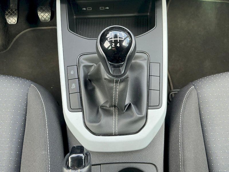 Seat Arona (2023) 1.0 TSI Style - fotka 22 z 26
