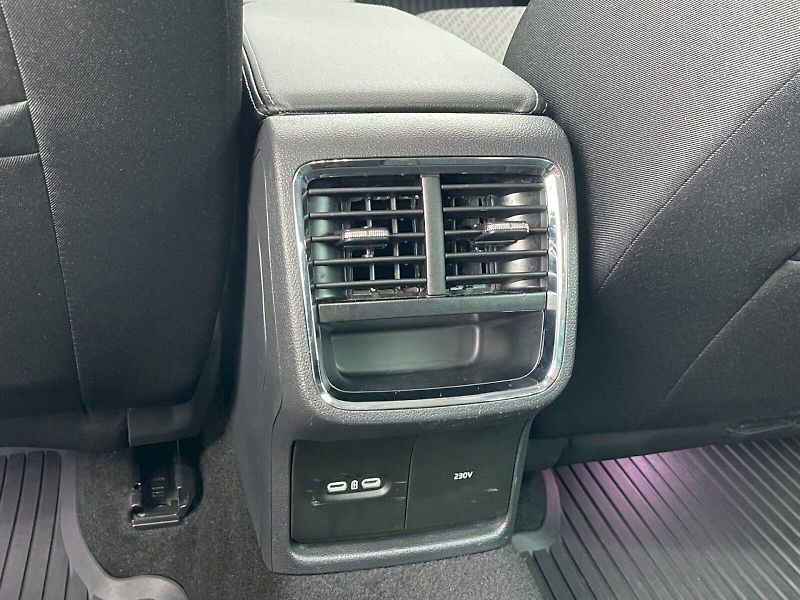 Škoda Octavia (2022) 1.5 TSI 110kW Style Plus combi - fotka 27 z 34