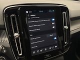 Volvo XC40 B3 CORE AUT  - náhled 37