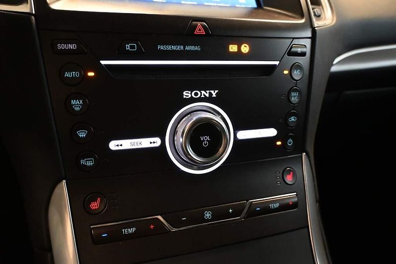 Ford S-MAX (2021) 2.0 LED ACC SONY Kamera 8AT EC - fotka 18 z 37