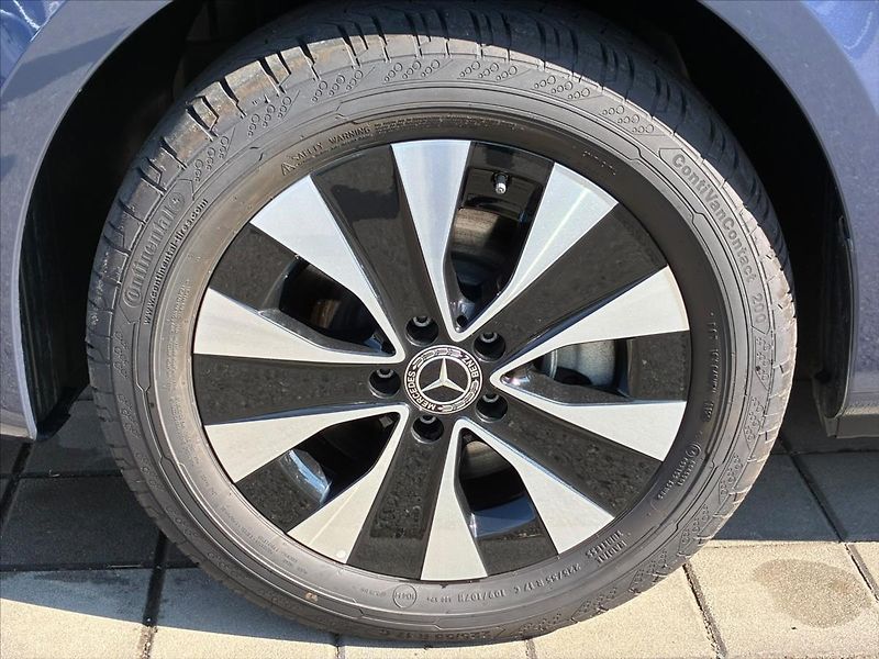 Mercedes-Benz Vito 2,0 116 CDI / Tourer Select / - fotka 20 z 20