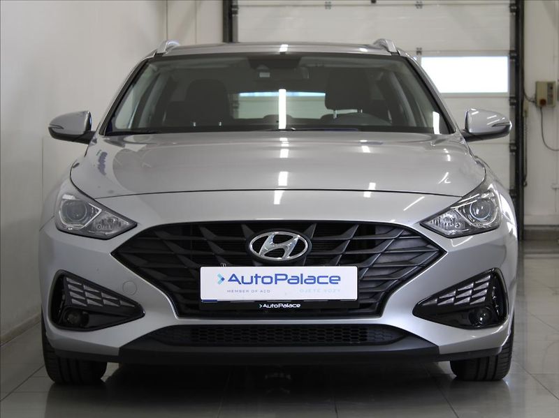 Hyundai i30 1,0 T-GDi 88kW 37tkm.Záruka ČR - fotka 2 z 23