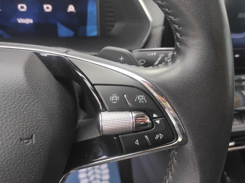 Škoda Octavia 2,0TDi 85kW, DSG, STYLE, ČR - fotka 15 z 51