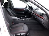 BMW Řada 3 2,0 320i 135kW CZ xDrive Sport - náhled 12