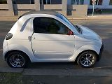Tento vůz dokázal jet i stokilometrovou rychlostí. Byl do něj zabudován speciální motor.
