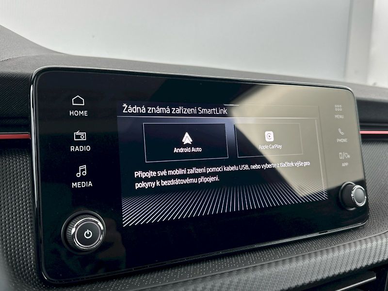 Škoda Kamiq (2025) DSG 1.0TSI 85kW Monte Carlo - fotka 14 z 33