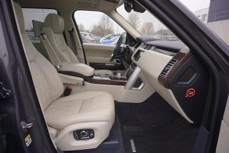 Land Rover Range Rover 4.4 SDW8 AUTOBIOGRAPHY MAX VOL - fotka 41 z 50