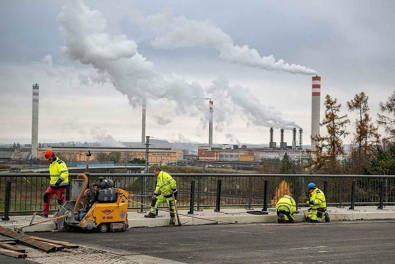 Fototermín v rámci ukázky postupu stavby dálnice D1 Říkovice–Přerov, 14. listopadu 2025, Přerov.