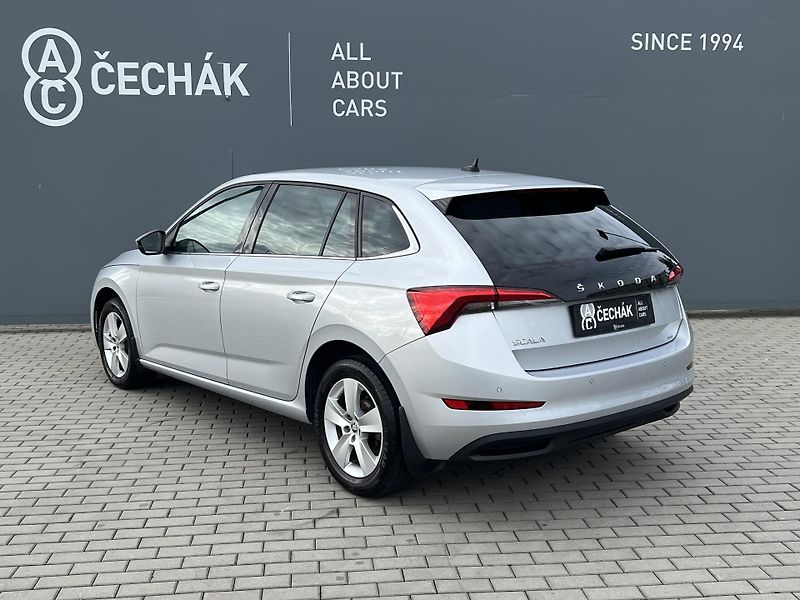 Škoda Scala (2022) 1,5TSi 110kW STYLE - fotka 7 z 38