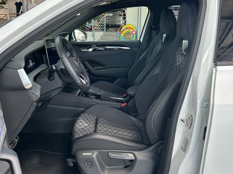 Volkswagen Tayron (2025) 2.0 TDI 7DSG 4MOTION R-Line - fotka 12 z 35