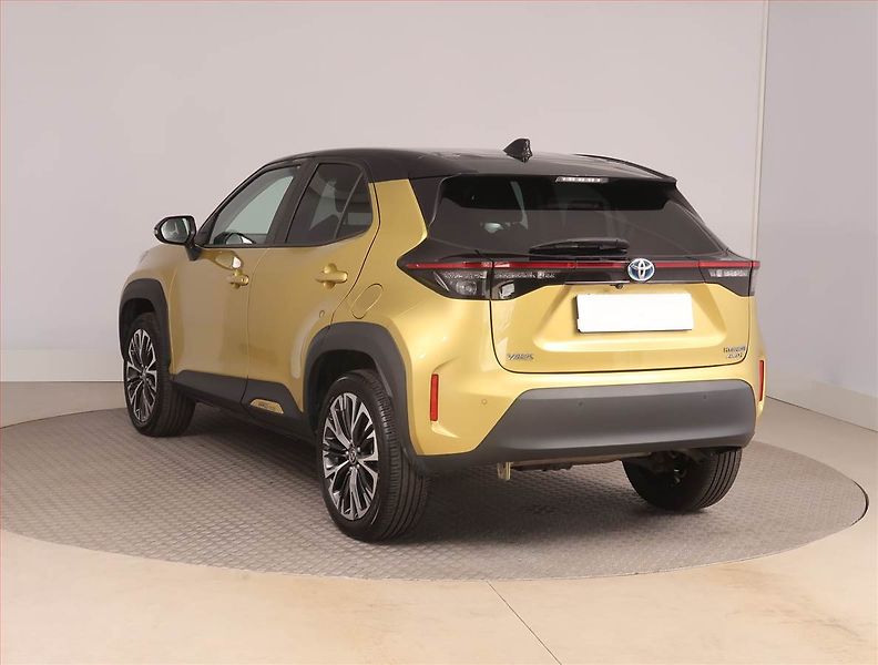 Toyota Yaris Cross (2022) Comfort Style Tech 1.5 VVT-iE - fotka 4 z 17
