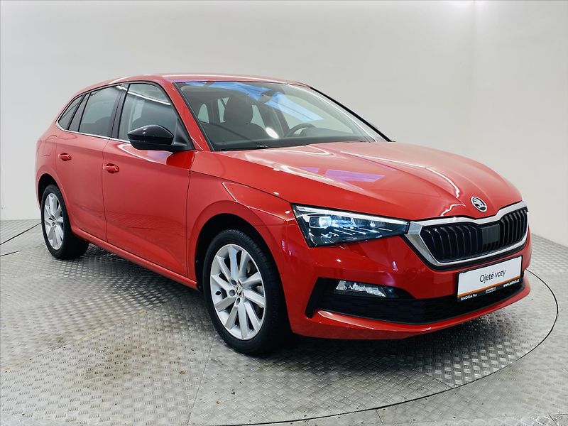 Škoda Scala 1,5 TSI 110kW DSG Style - fotka 21 z 25