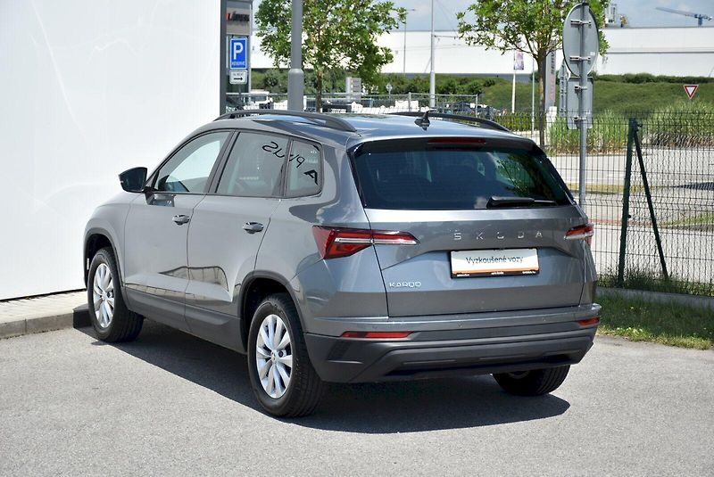 Škoda Karoq (2024) Selection 1.5 TSI 110kW - fotka 11 z 34