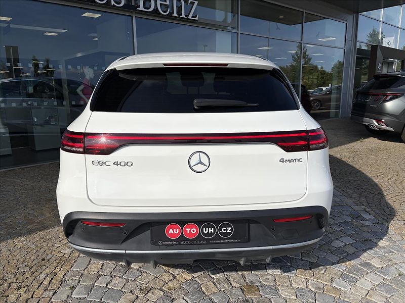 Mercedes-Benz EQC 400 4Matic - fotka 27 z 34