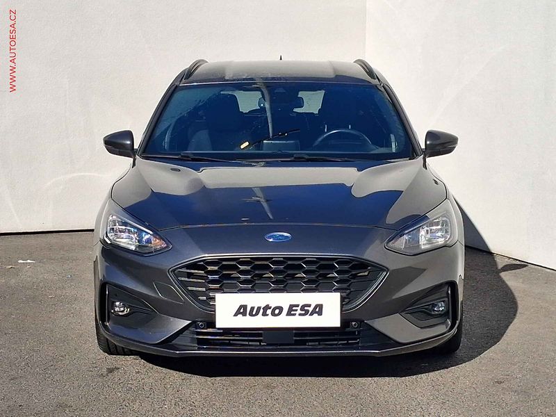 Ford Focus (2020) 1.5 TDCI, 2.maj, AT, navi - fotka 2 z 20