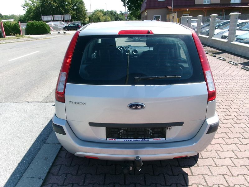 Ford Fusion (2006) 1,25 16V KLIMA TAŽNÉ - fotka 5 z 22