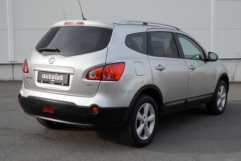 Nissan Qashqai 1.5 dci 7MÍST - fotka 9 z 29