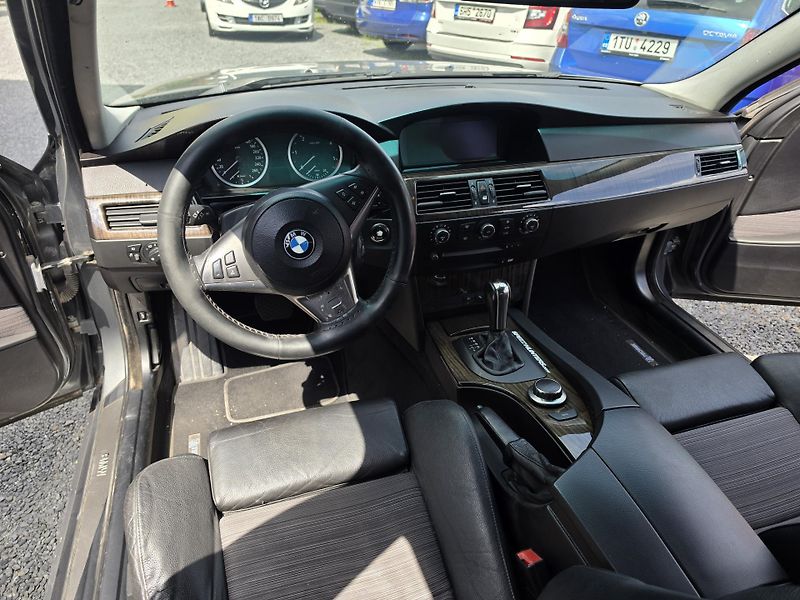 BMW Řada 5 530 XD Xenon Kuže  - fotka 10 z 15