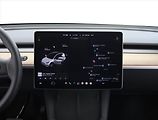 Tesla Model Y (2023) RWD LFP 60kWh, SoH 95% - náhled 11