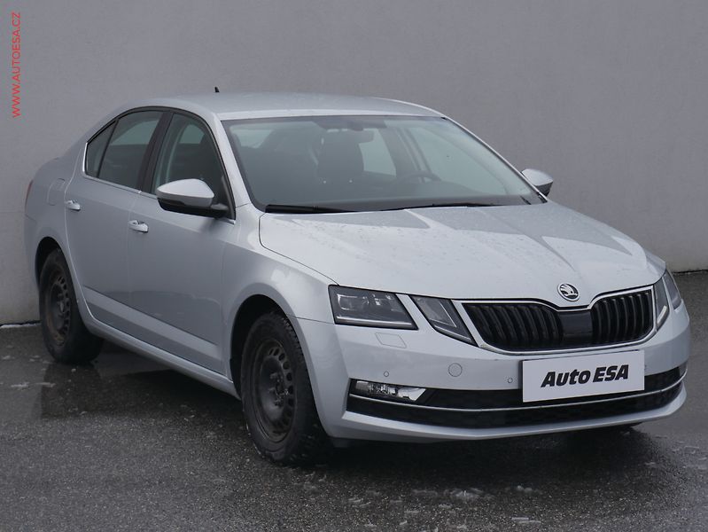 Škoda Octavia (2018) 1.6 TDi, ČR, Style, LED, navi - fotografie inzerátu