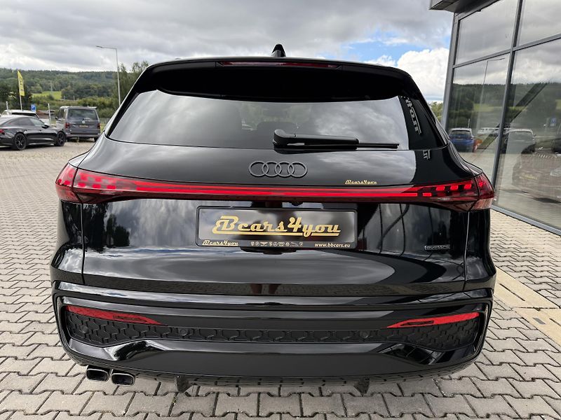 Audi Q5 (2026) TFSI 150kW 4X4 S-LINE R20 3D!! - fotka 8 z 61