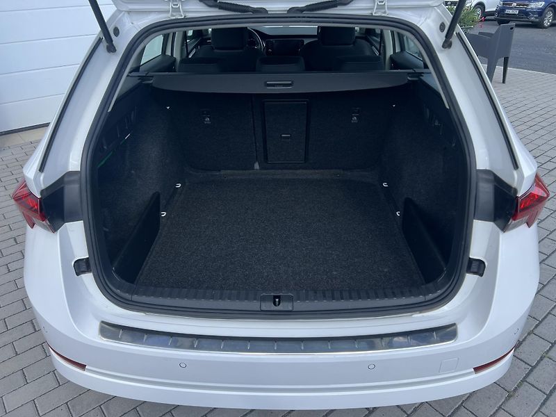 Škoda Octavia (2021) 2.0TDI TAŽNÉ 1.MAJITEL ČR NOVÉ - fotka 19 z 22