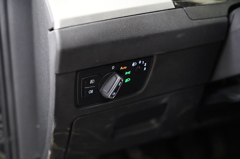Volkswagen Passat - fotka 13 z 26