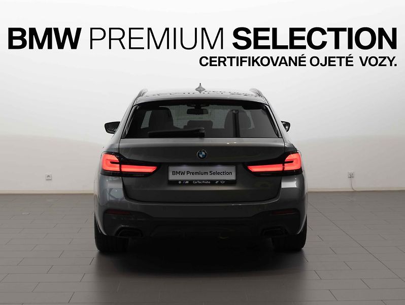 BMW Řada 5 520d xDrive - fotka 4 z 20