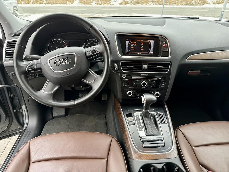 Audi Q5 (2013) 2.0TFSI QUATTRO AUTOMAT KŮŽE! - fotka 11 z 20