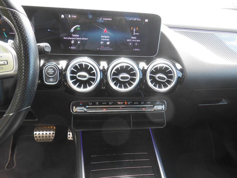 Mercedes-Benz Třídy B 2.0D AUTOMAT,AMG Paket,66TKm!! - fotka 31 z 42