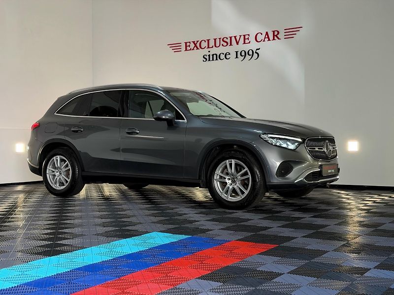 Mercedes-Benz GLC 200 benzin 4M LED Tažné - fotka 1 z 38