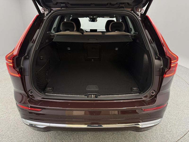 Volvo XC60 (2026) B5 AWD AUT BRIGHT PLUS - fotka 6 z 30
