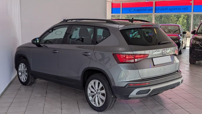 Seat Ateca 1.5 TSI Style DSG ACC Kamera - fotka 6 z 22